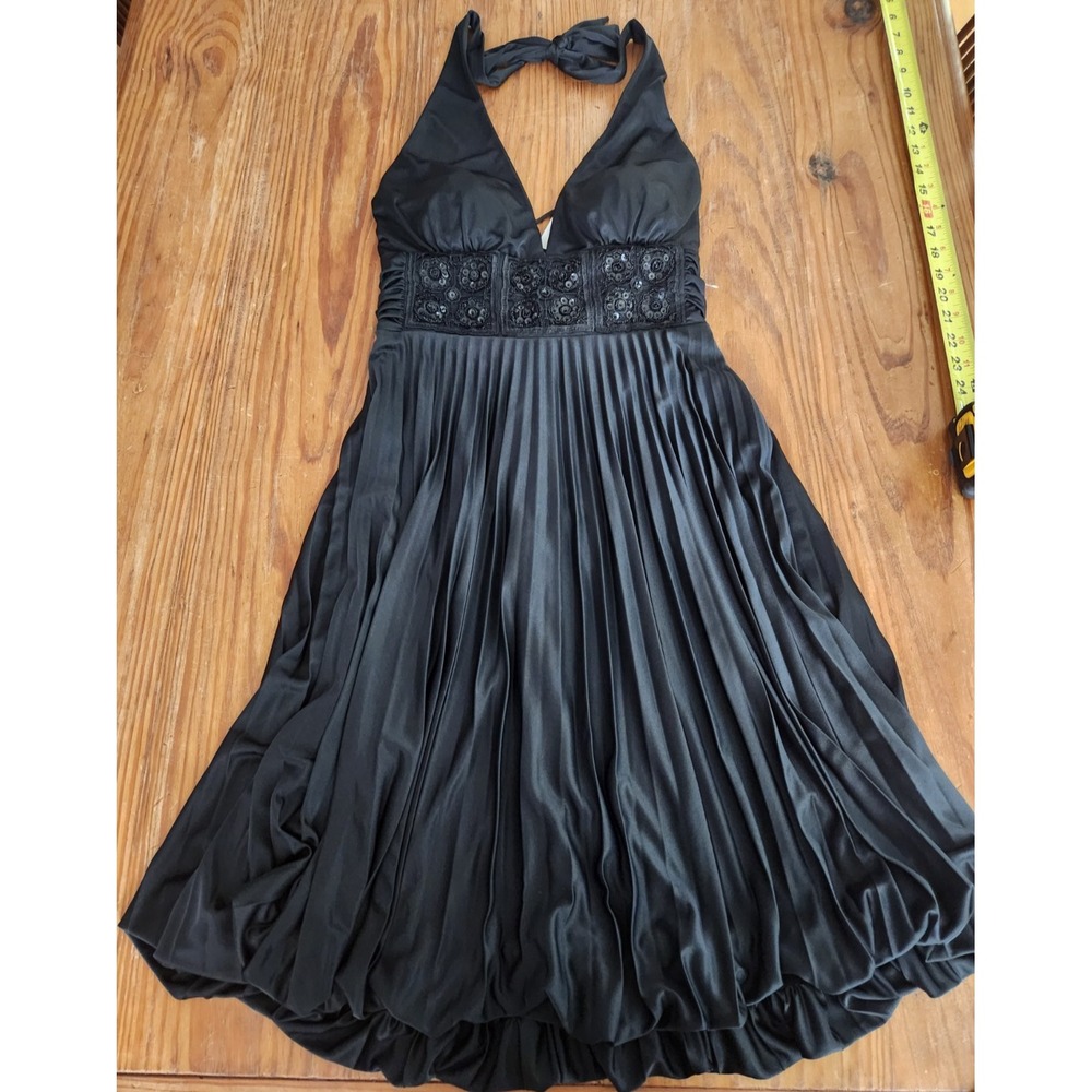 Betsy & Adam Black Halter Pleated Bubble Hem Dress‎ NWT Beaded Back Zip 8 HOCO